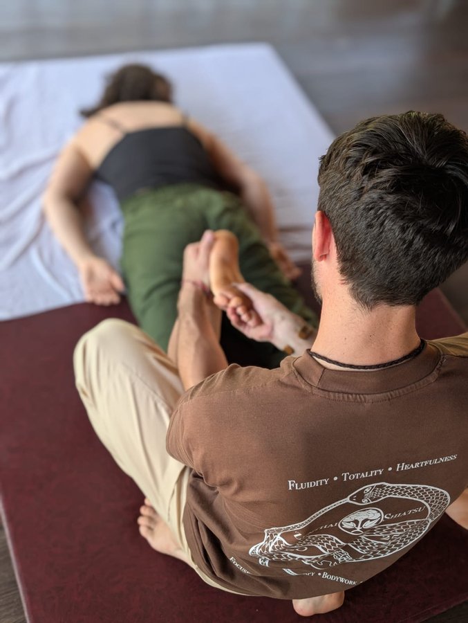 Zenthai Shiatsu, foot and leg work